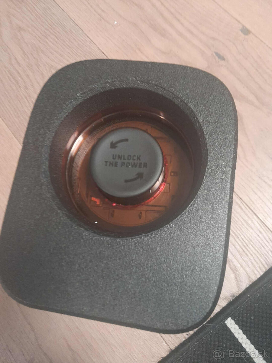 AMD Ryzen Threadripper 1920X, Brand New in Exclusive AMD box - 4