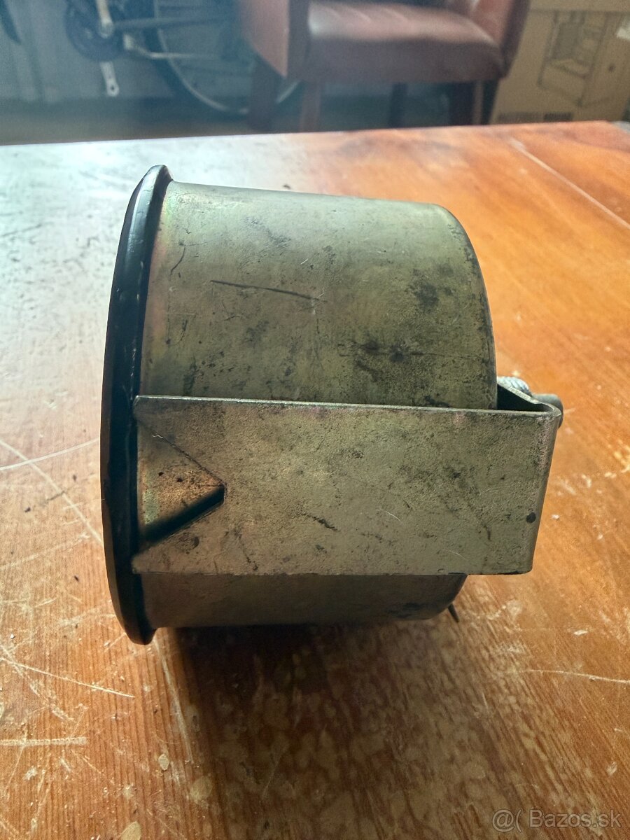 2x Rýchlomer / tachometer a rámčeky svietiel Wartburg 353 - 4
