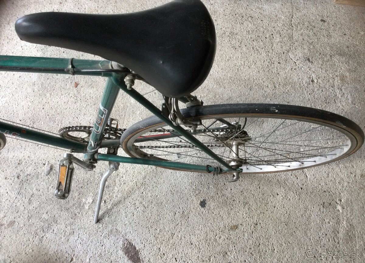 Cestný bicykel zn. Favorit - 4