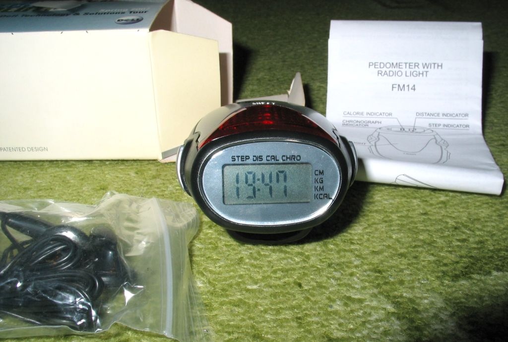 Drobnosti - krokomery, kalkulačka, hodinky, puzdro - 4