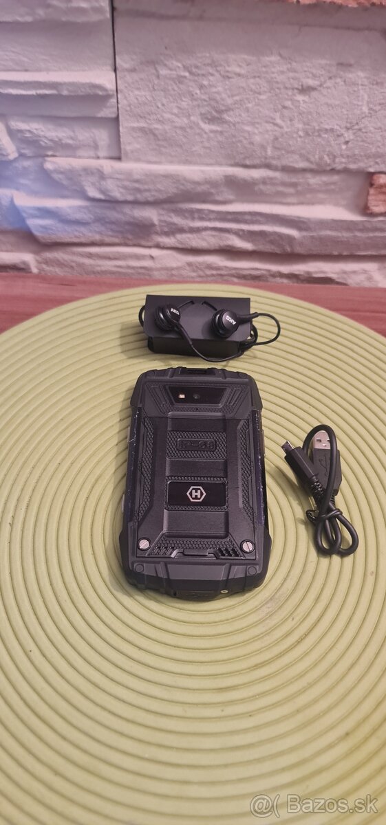 myPhone Hammer Iron 2 dual sim - 4