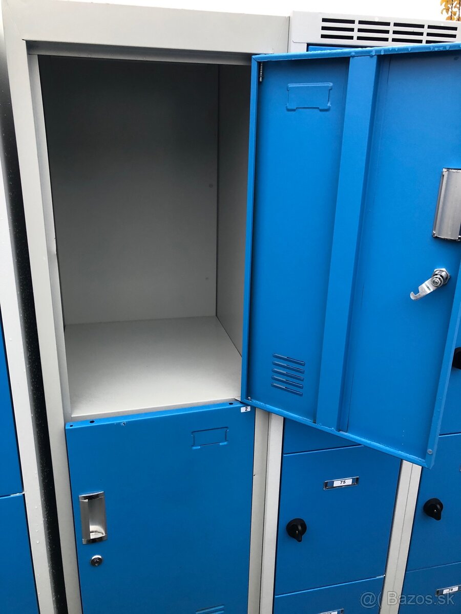 Šatníková kovová plechová skrinka 1ks - 4