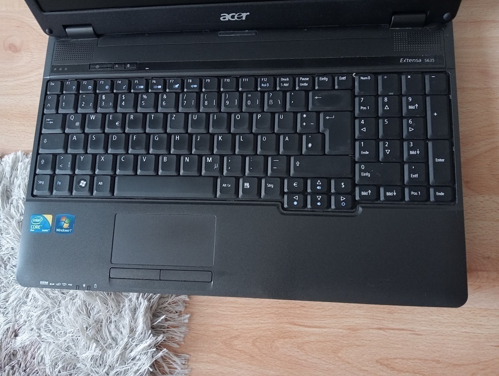 predám Acer extensa 5635 / 3gb ram / 250gb hdd /Windows xp - 4