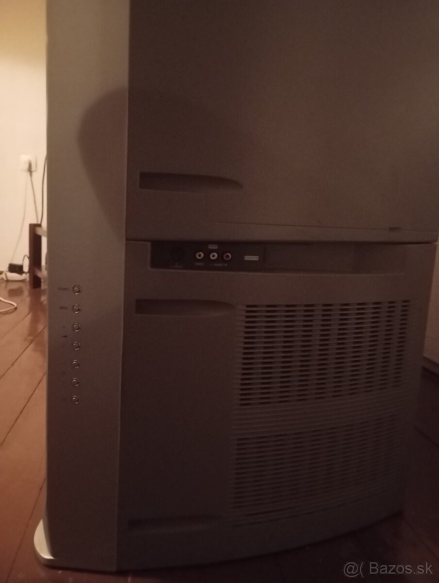 Starý Samsung televizor - 4