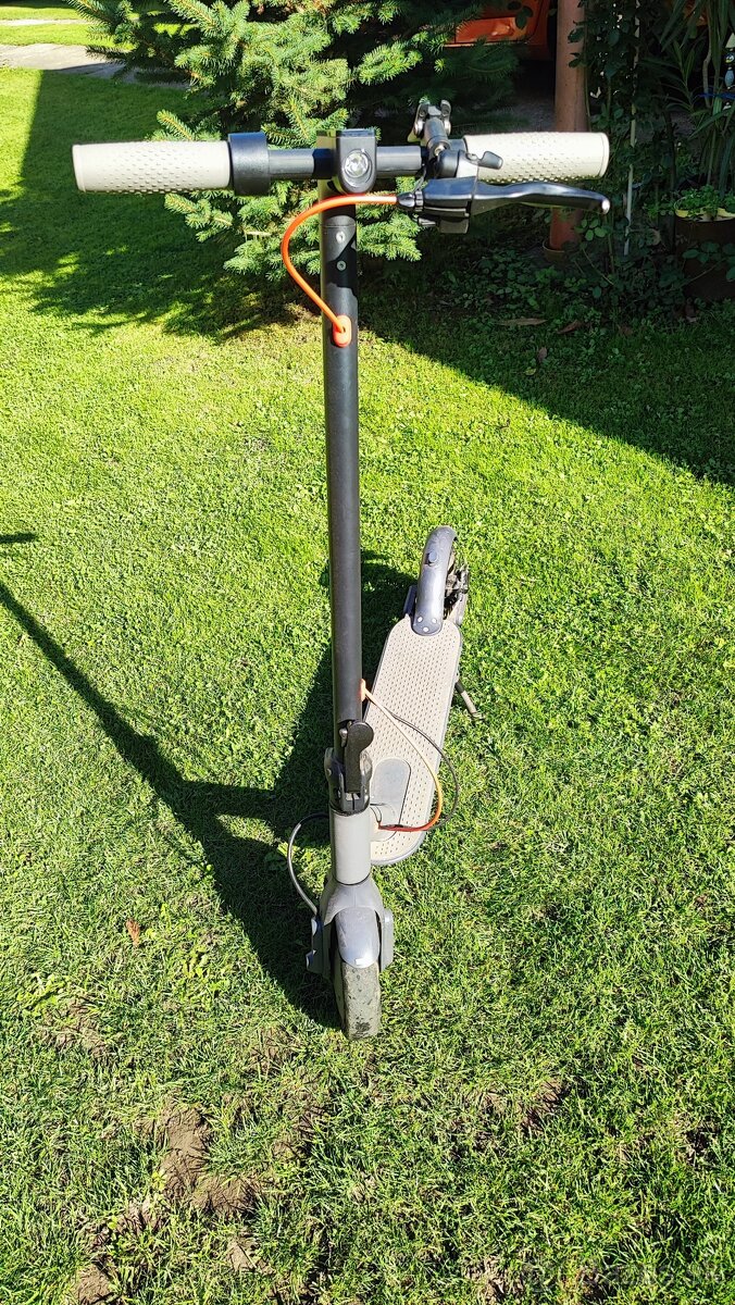 Elektro kolobezka 350W - 4