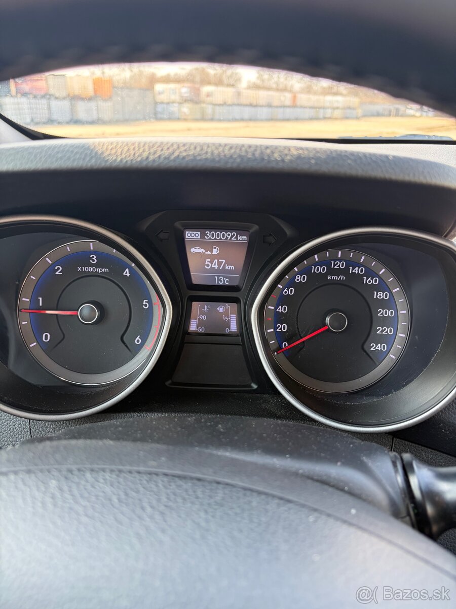 Hyundai i30 1.6Crdi - 4