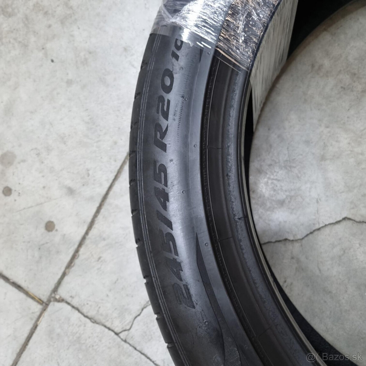 Letné pneumatiky 245/45 R20 PIRELLI RSC - 4