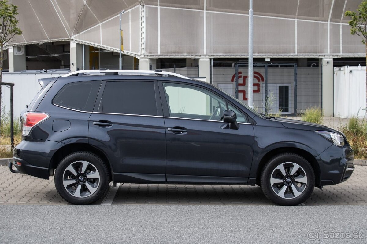 Subaru Forester 2.0i 4x4 CVT, 110kW (2016) - 4