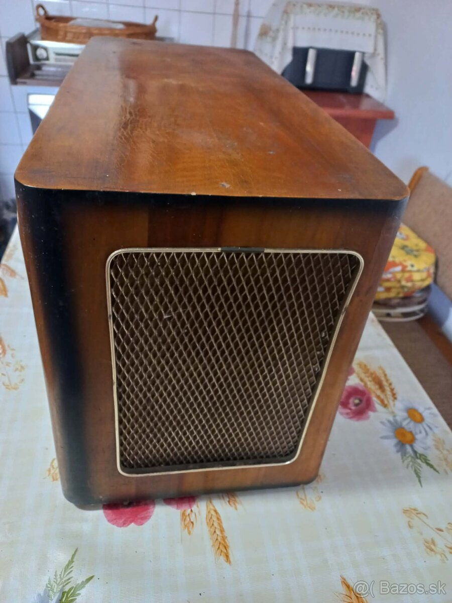 Radio - 4