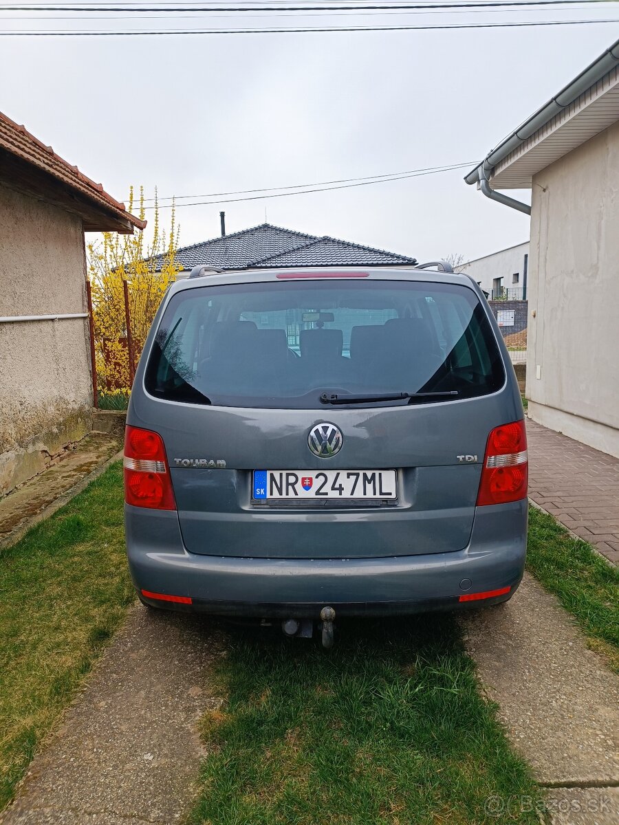 Volkswagen Touran 1.9 TDI - 4