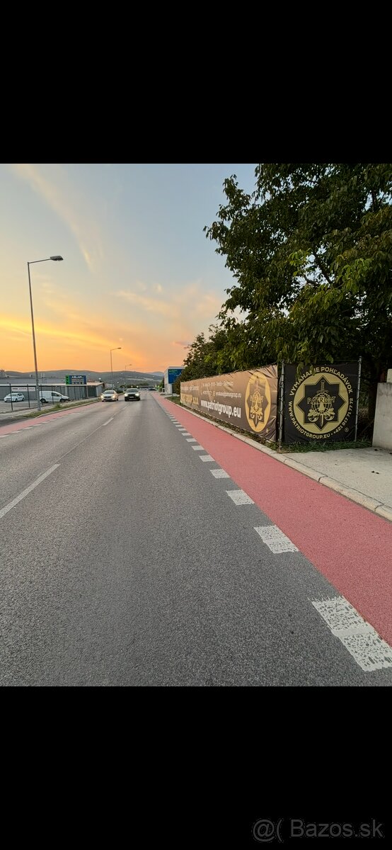 Prenájom miesta na banner - Trenčín, ul. Brnianska - 4