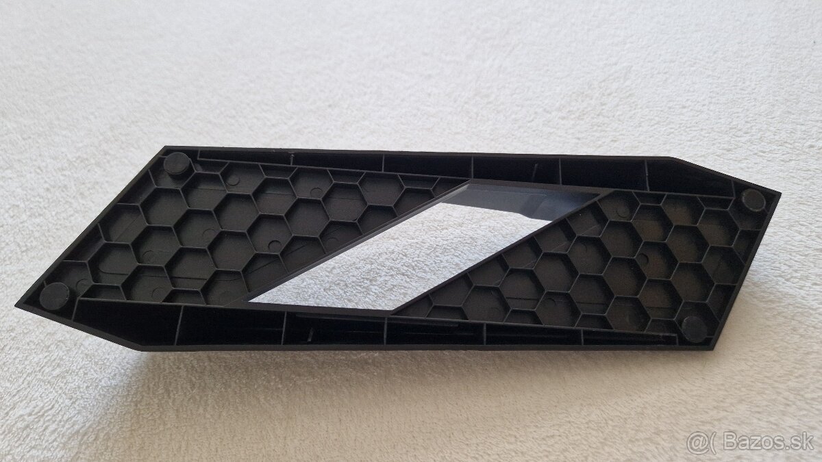 PS4 FAT: Speedlink podstavec - 4