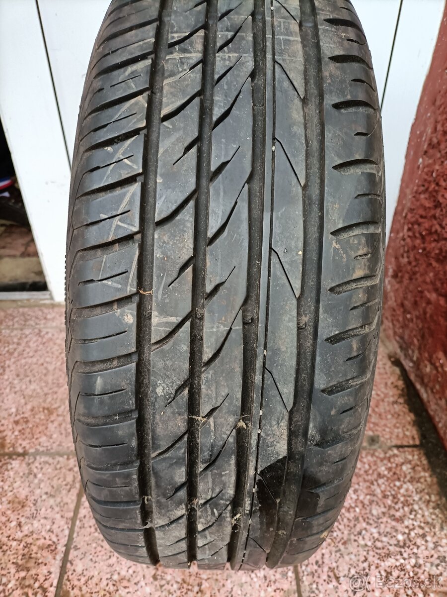 Predám sadu letných pneumatík na diskoch - 4