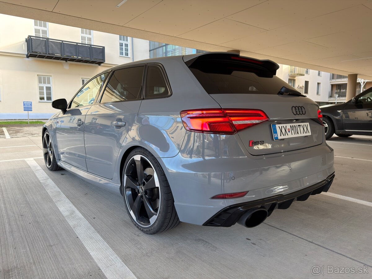 Audi rs3 2018 sportback - 4