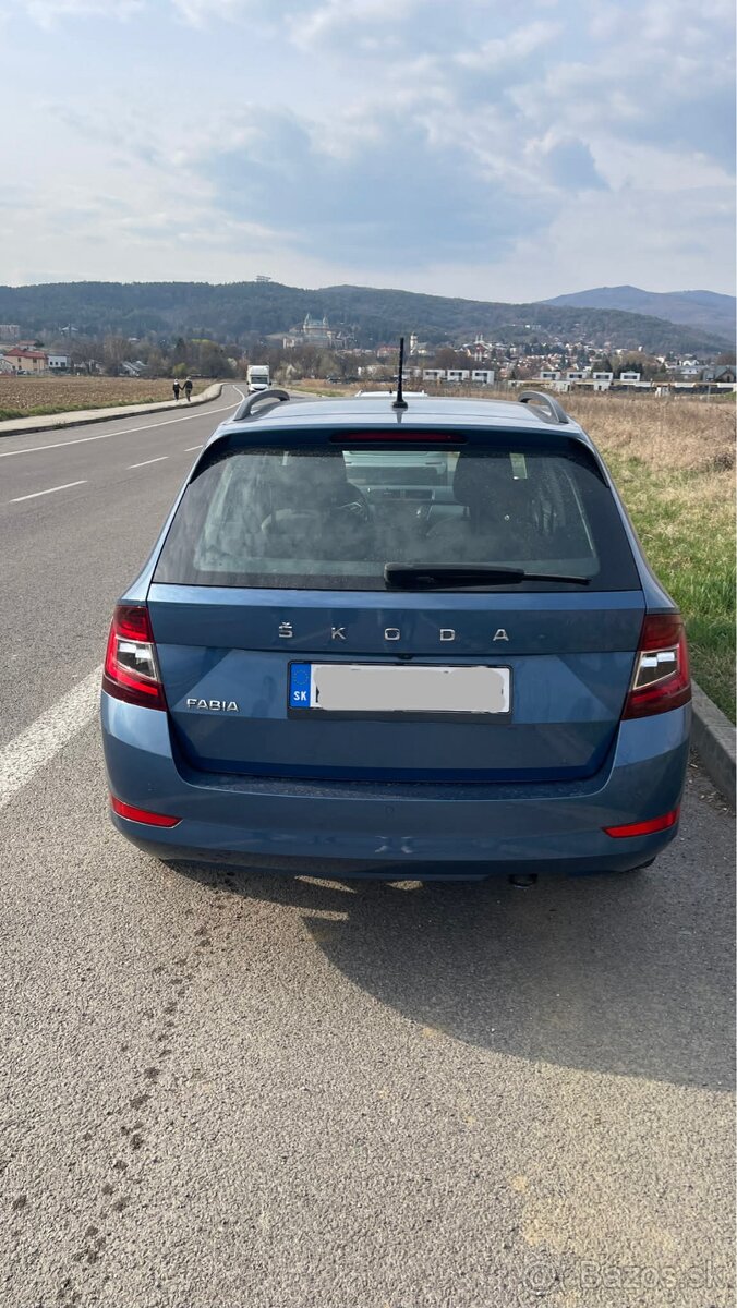 ŠKODA FABIA 3 1.0TSI - 4