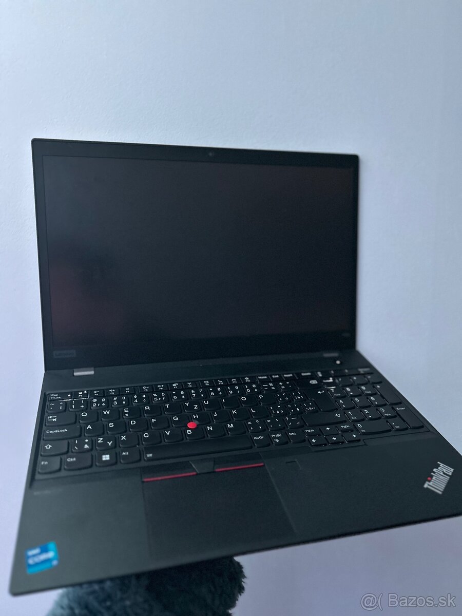 Herný notebook Lenovo ThinkPad P15s Gen2 - 4