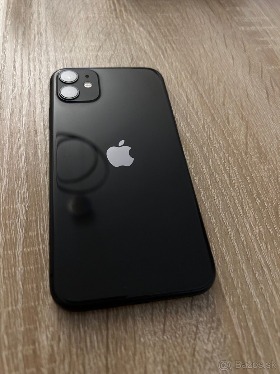 iPhone 11 64 GB - 4