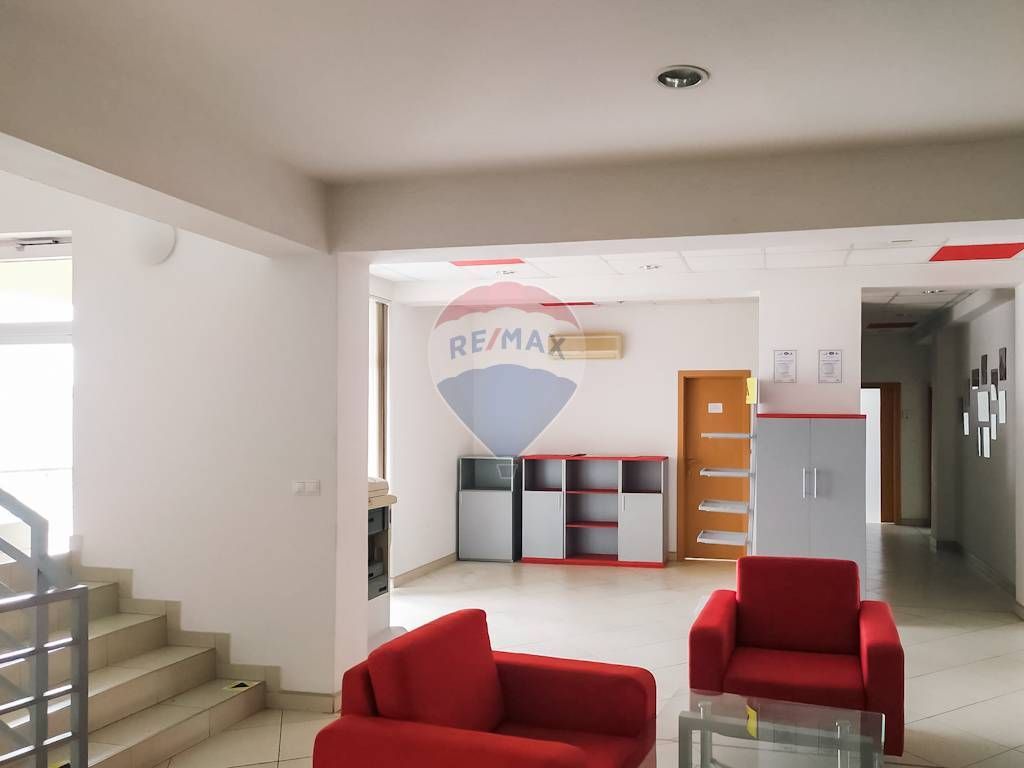 Sklady + administratívna budova | Hlohovec - 4