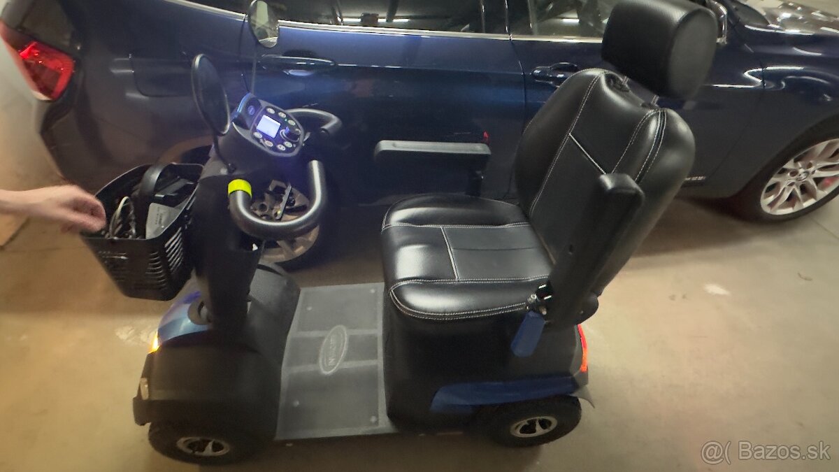 Elektricky invalidny vozik InvaCare ALpine Comet - 4