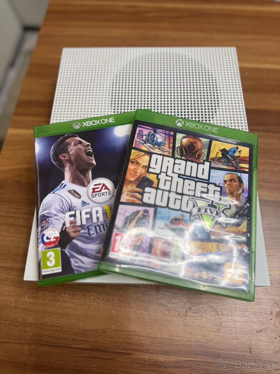 Xbox One S 1TB / Hry + 2 ovládače - 4