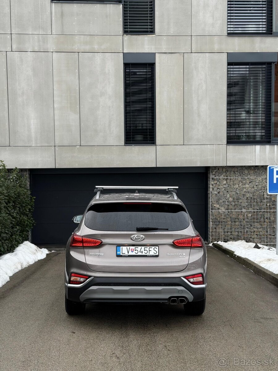 Hyundai Santa Fe 2,2 CRDi - 4