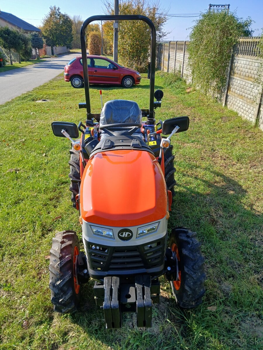 nový malotraktor HINOMOTO - 4