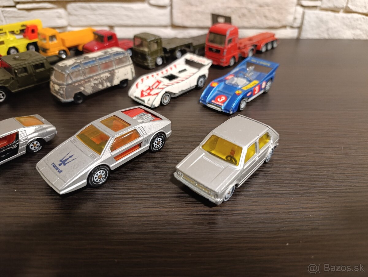 Siku stará autíčka Germany - ne Matchbox. - 4