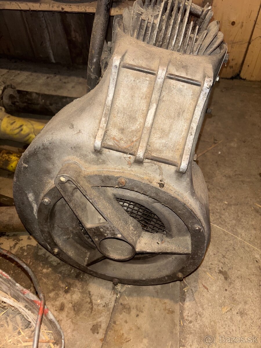 Predám náhradné diely na traktor pf-62 - 4