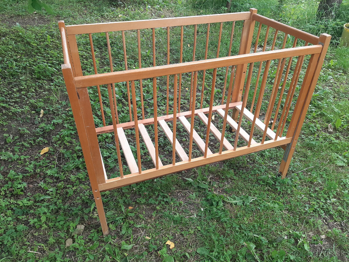 Predam drevenu detsku ohradku - 4