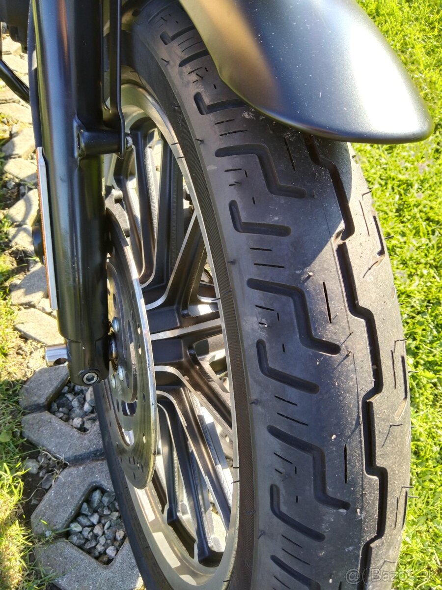 Prodám Harley-Davidson XL883R Sportster - 4