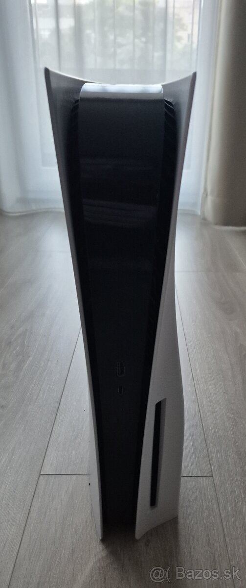 PlayStation5 + 2x DualSense + GT7 - 4