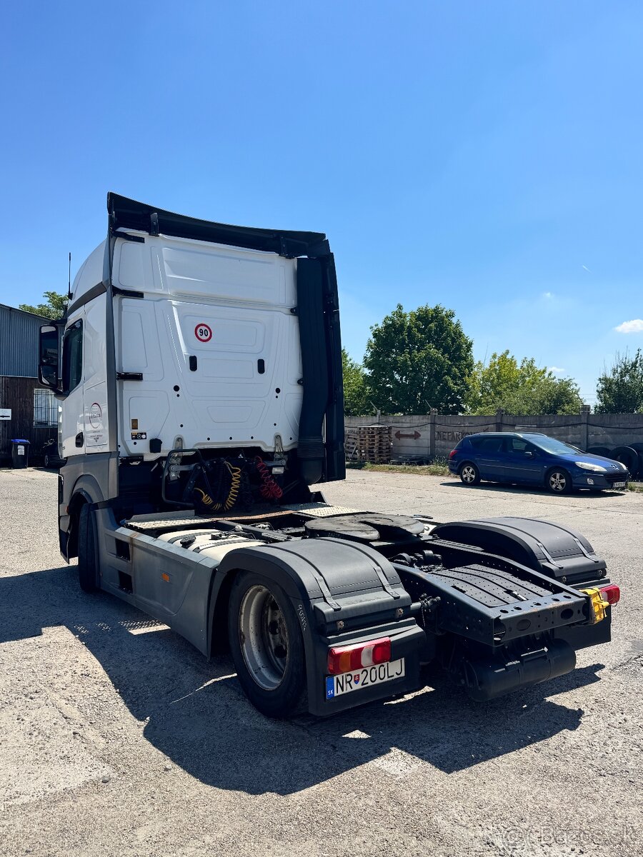 Mercedes - Benz Actros 1945 LOWDECK - 4