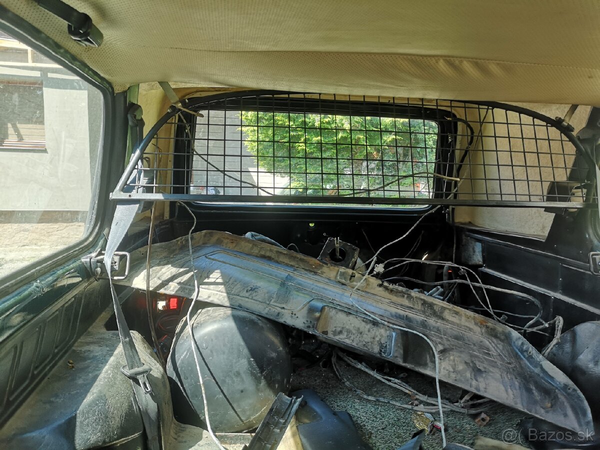 Lada niva špeciál, praktik - 4
