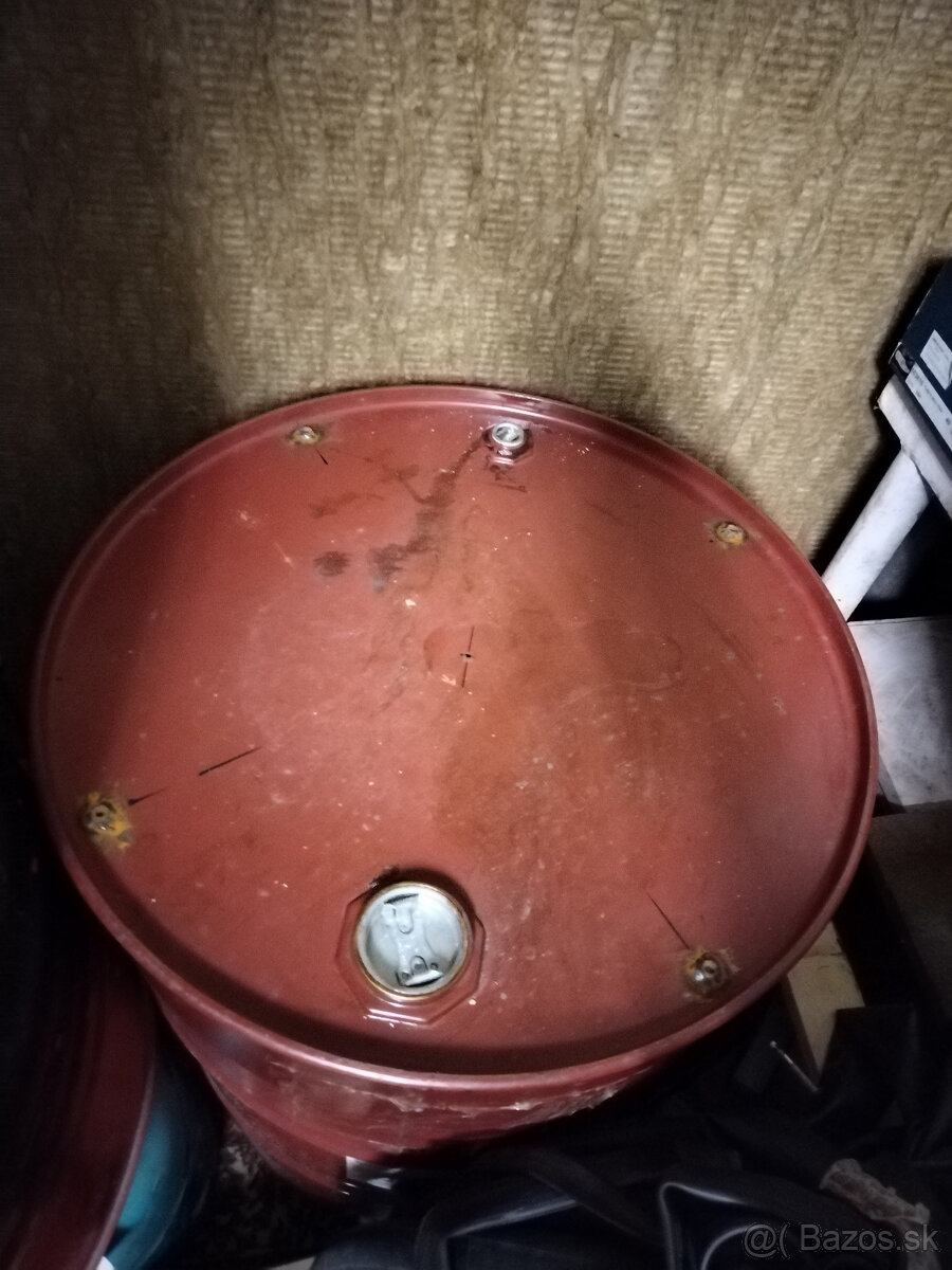 Predám 200l sud s doskou - 4