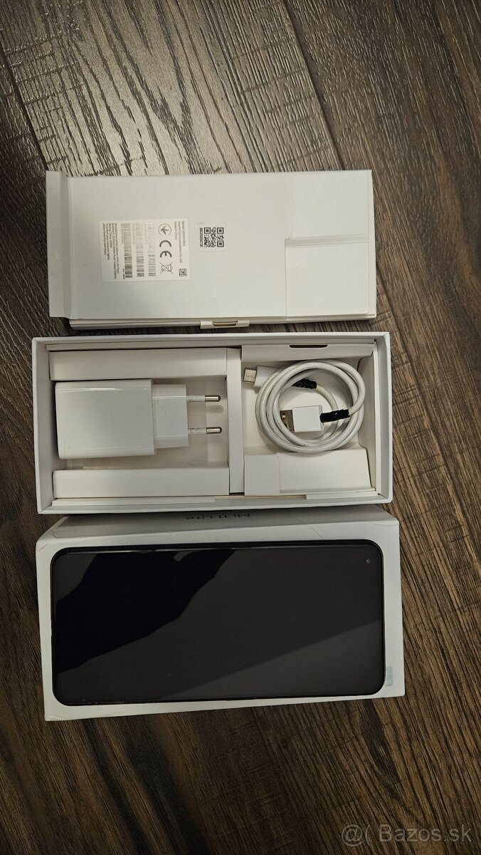 Xiaomi MI 11 lite 6/128 - 4