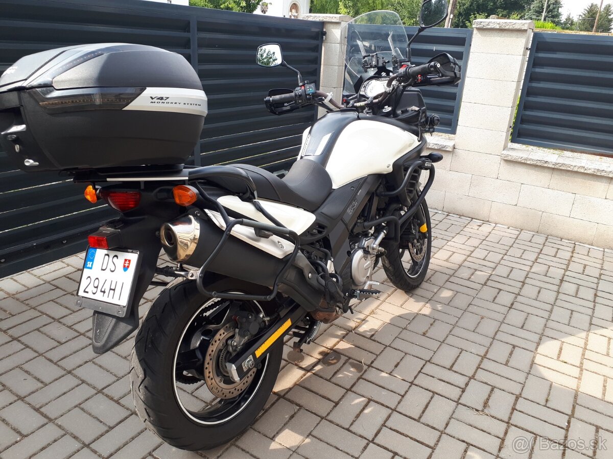 Suzuki V-Strom DL650A 2/2014 - 4