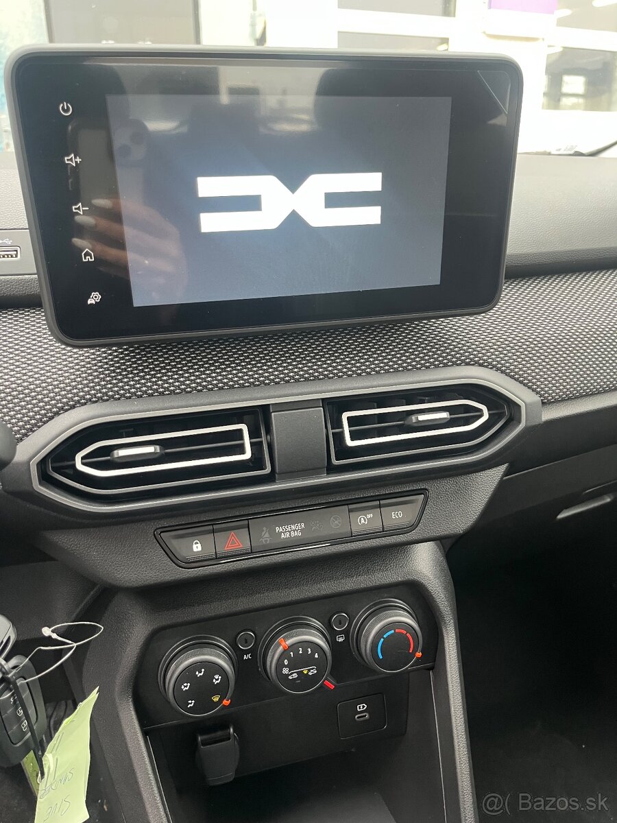 Dacia SANDERO Eco-G 100 - 4