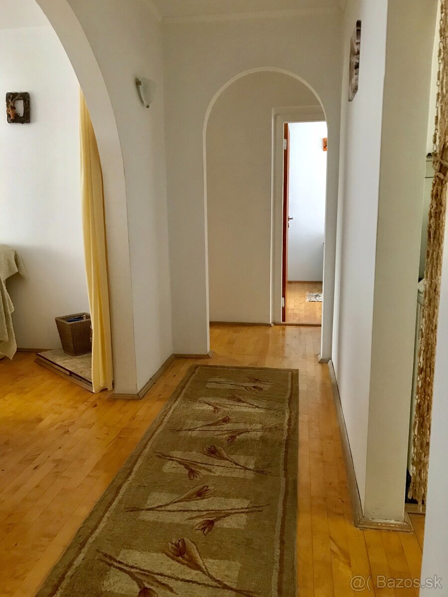 Na prenájom : Kompletne zariadený 3 izbový byt pri Tescu na - 4