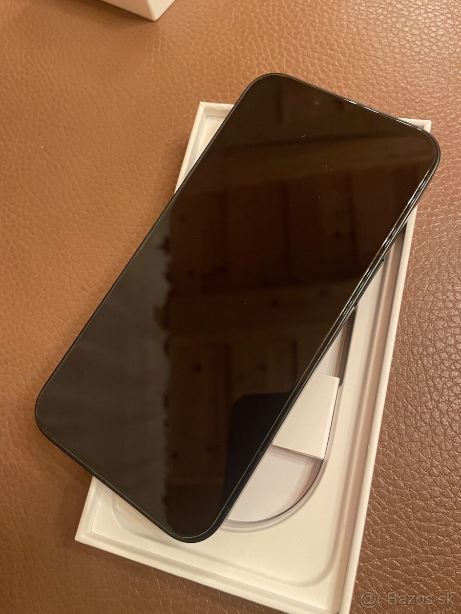 Iphone 16e 128GB - 4