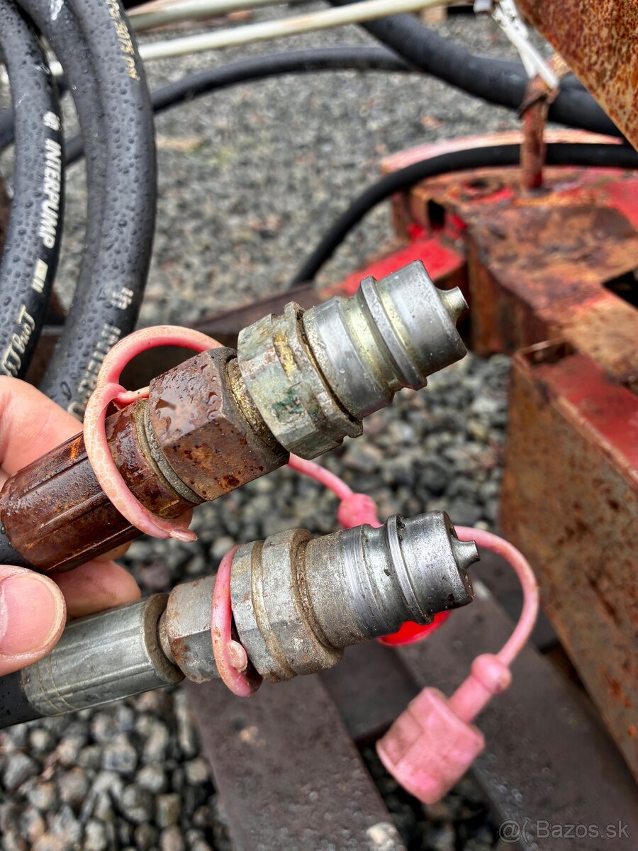 Orezávač letorastov do vinice / vinohradu - 4