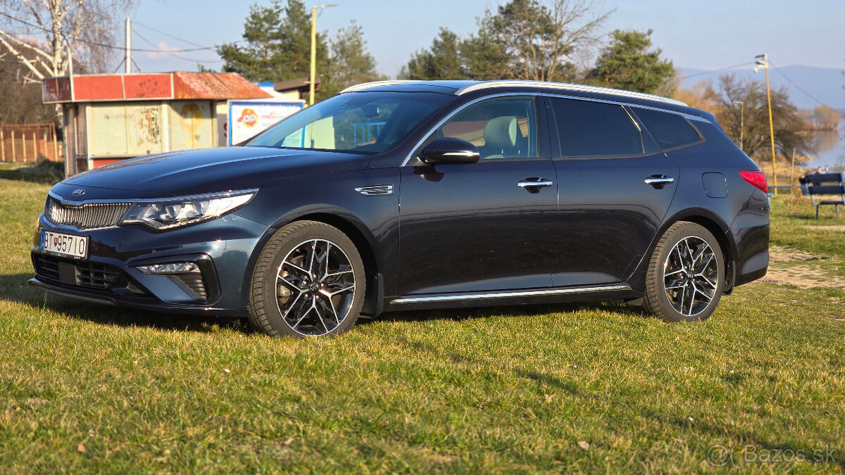 Kia Optima SW 1,6 CRDI Platinum - 4