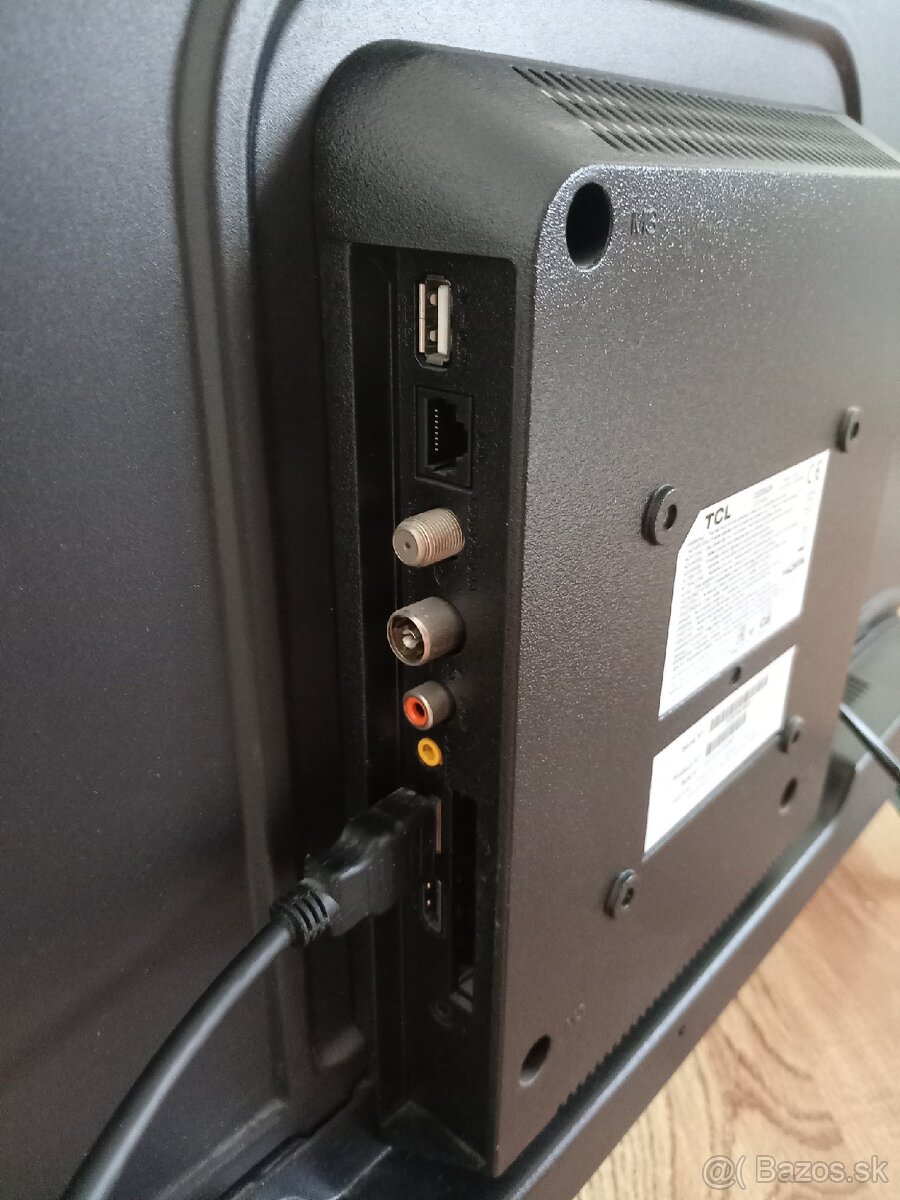 Televízor TCL - 4