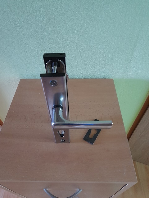 Kovanie na dvere - 4