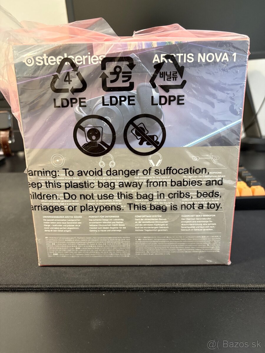 Steelseries Arctis Nova 1 - 4