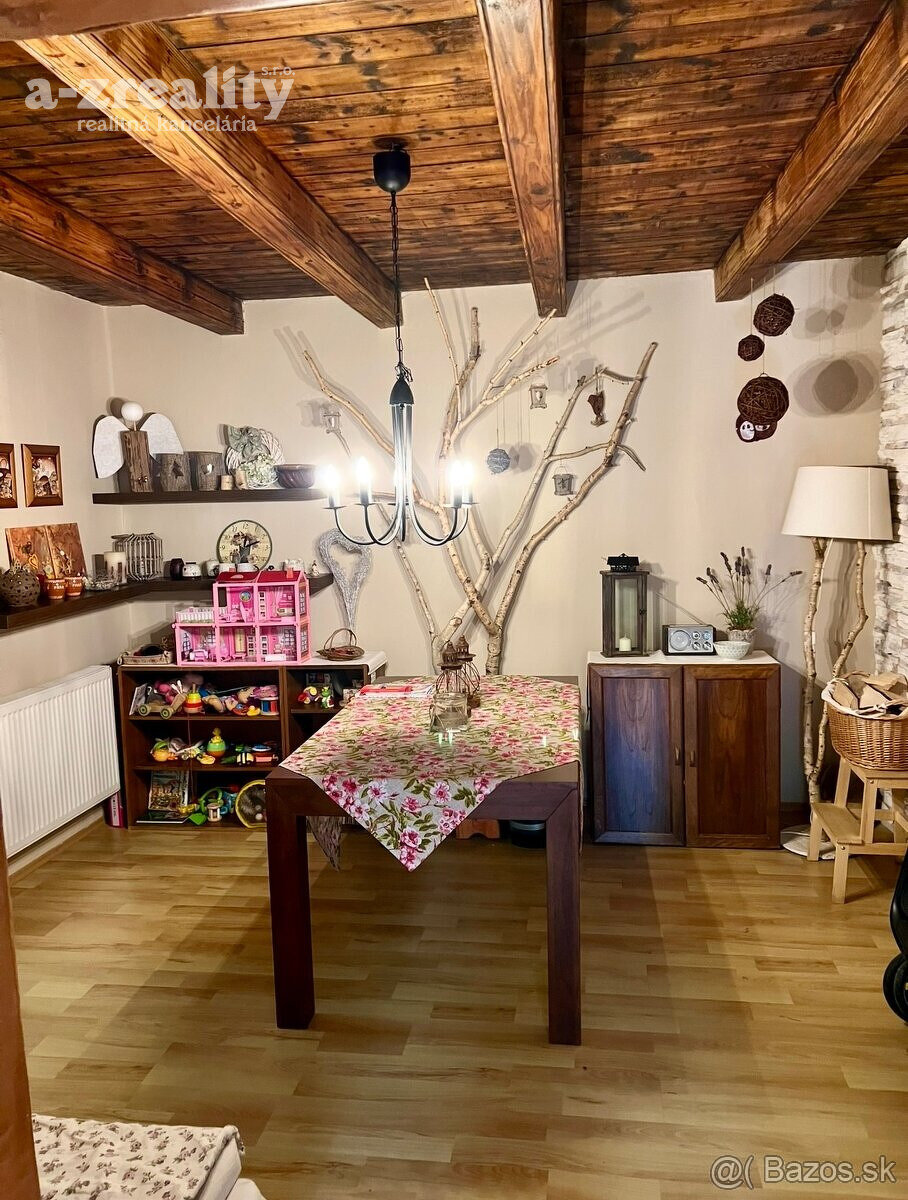 Predáme 3-izbový zrekonštruovaný rodinný dom v obci Semerovo - 4