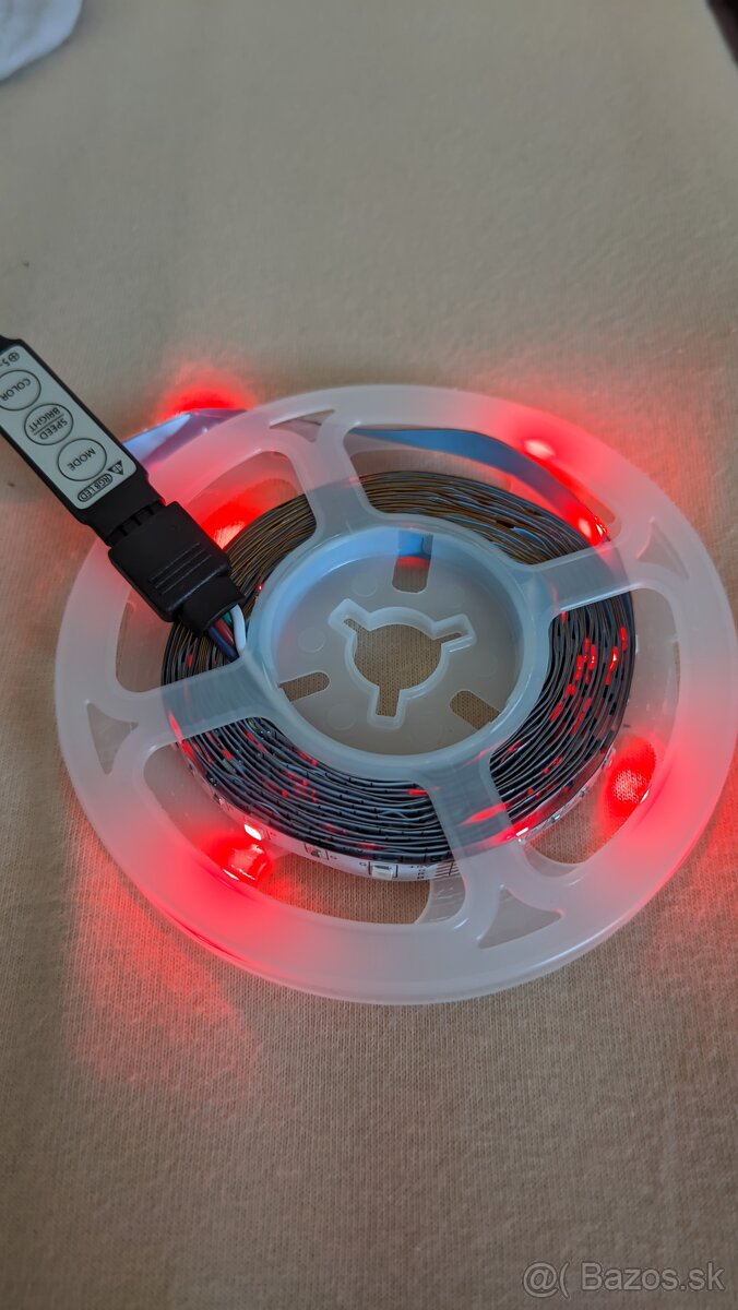 LED PAS RGB 3m za TV 5-12V napájanie / Swagger - 4