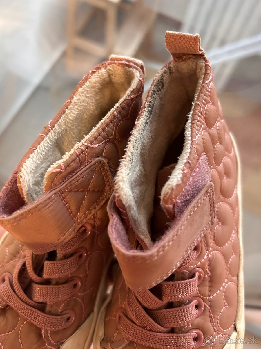 Dievčenské členkové tenisky s podšívkou 26 - 4