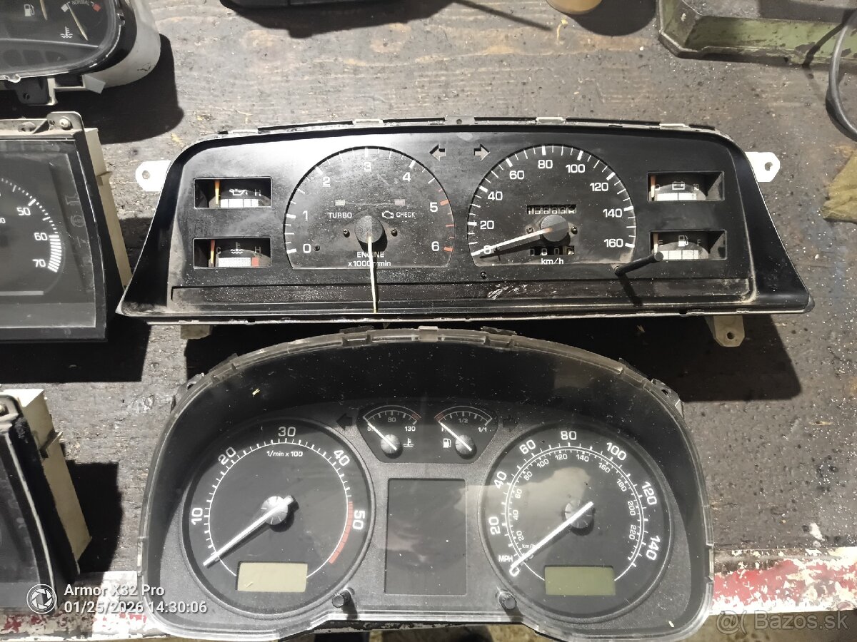 Budíky - prístrojovka - 4