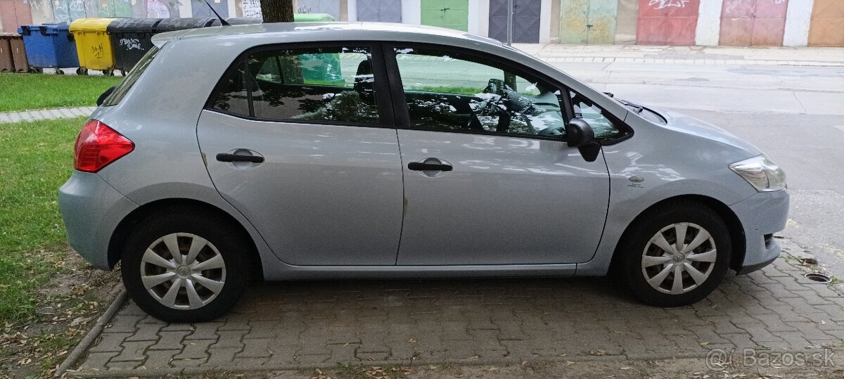 Toyota Auris - 4