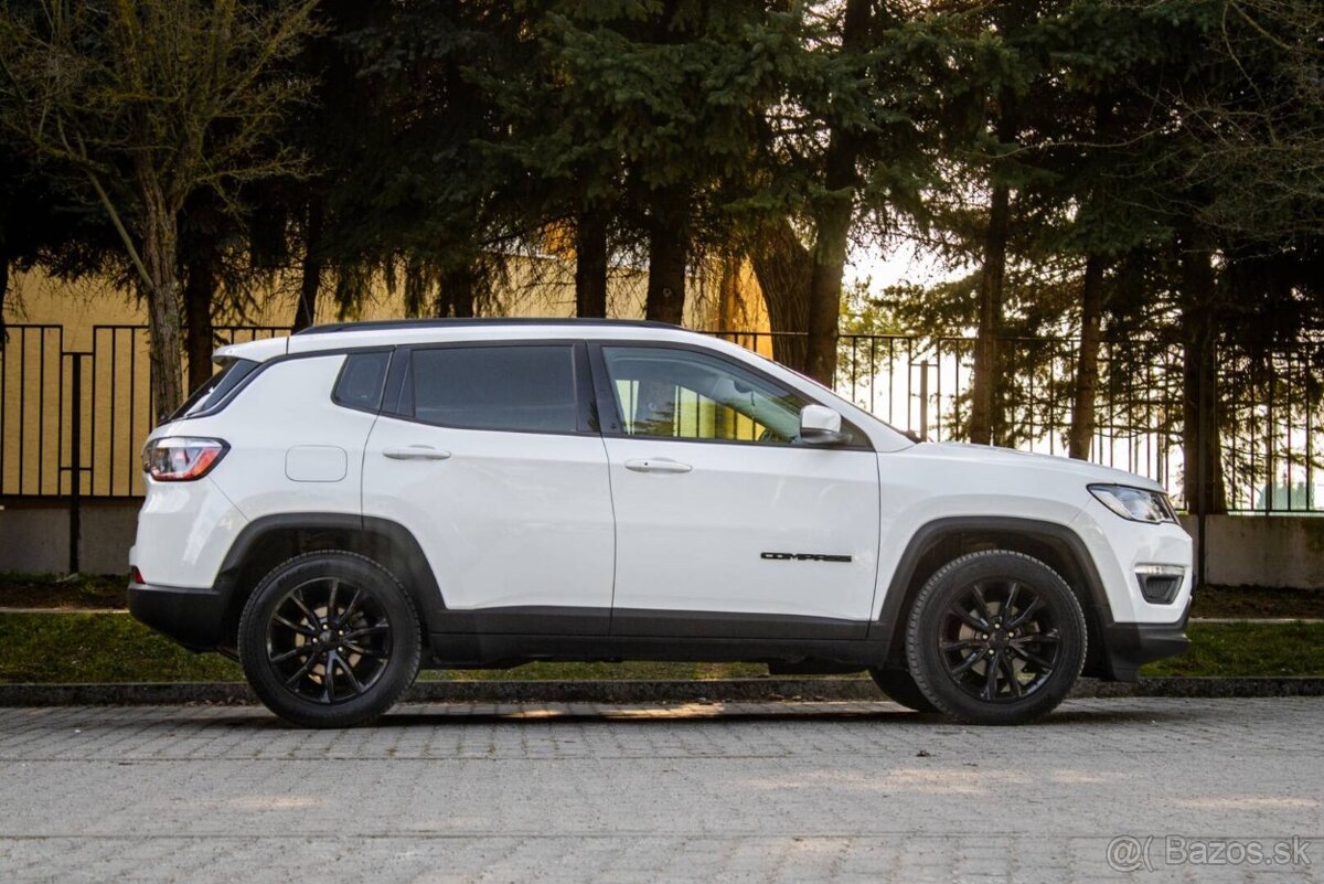 Jeep Compass 1.3 Turbo Night Eagle Winter Packet - 4